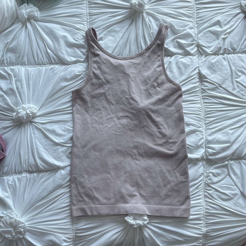 Lululemon tank top
